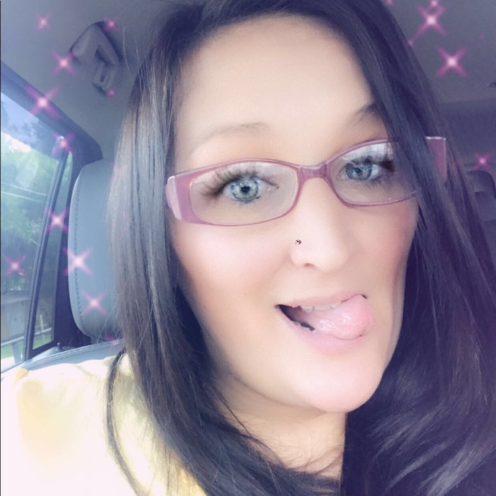 Meet your Posher, Krystal